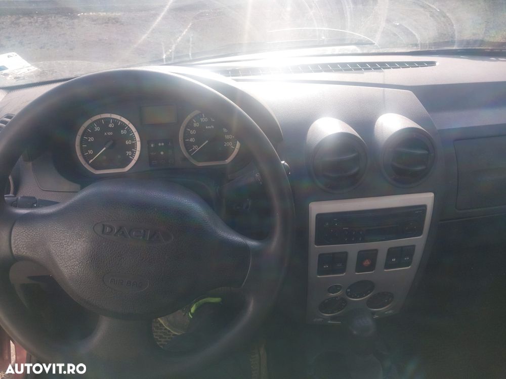 Dacia Logan 1.6 MPI Laureate - 7