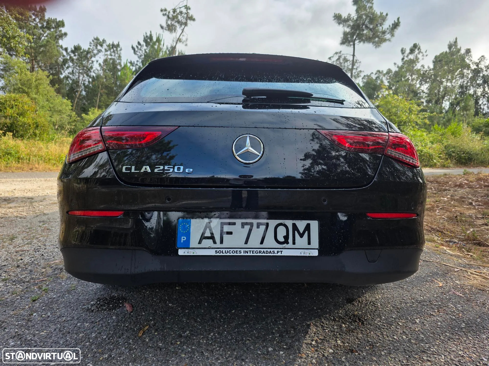 Mercedes-Benz CLA 250 e Shooting Brake Style Plus - 12