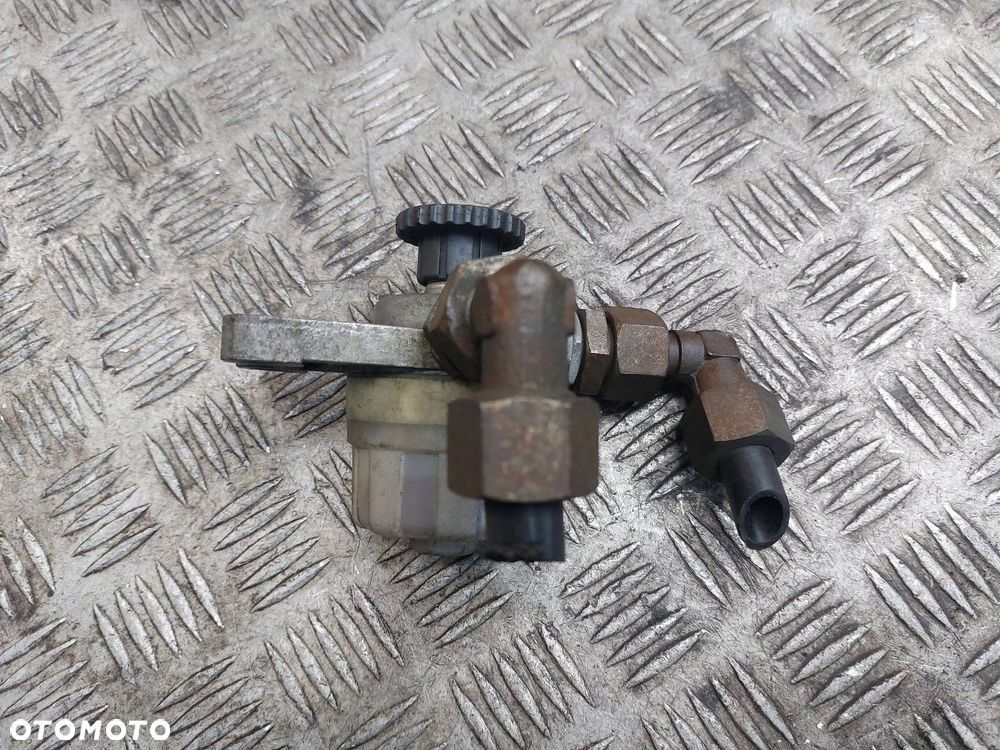 POMPKA PALIWA RĘCZNA MERCEDES-BENZ ACTROS - 3