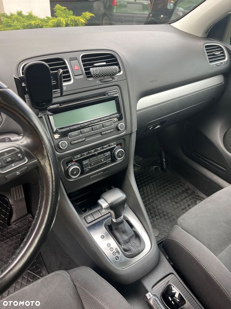 Volkswagen Golf 1.6 TDI BlueMot Comfortline DSG - 12