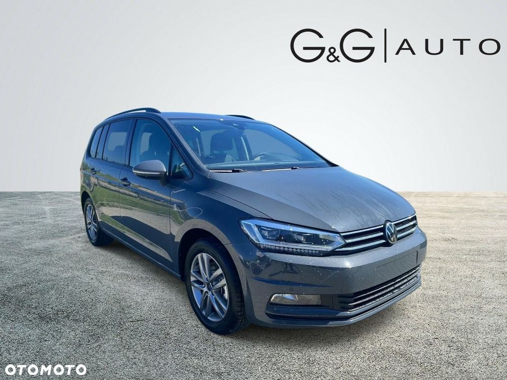 Volkswagen Touran - 8