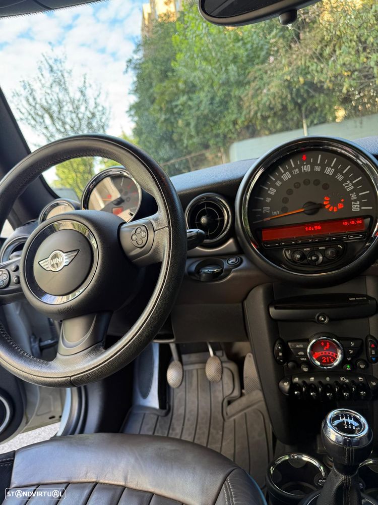 MINI Cabrio Cooper D - 10