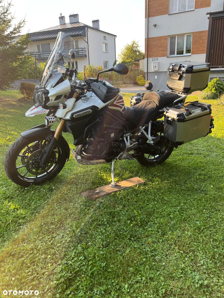 Triumph Tiger - 34