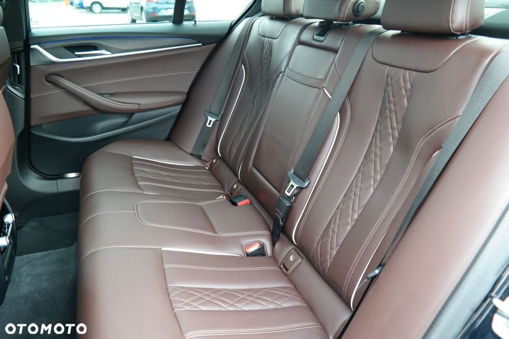 BMW Seria 5 - 14