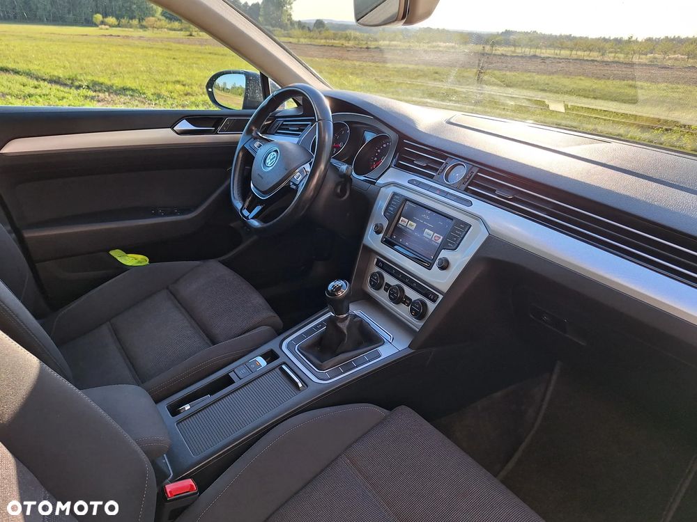 Volkswagen Passat 1.4 TSI BMT ACT Comfortline - 10
