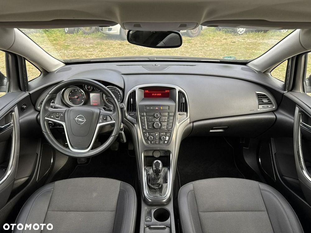 Opel Astra - 25