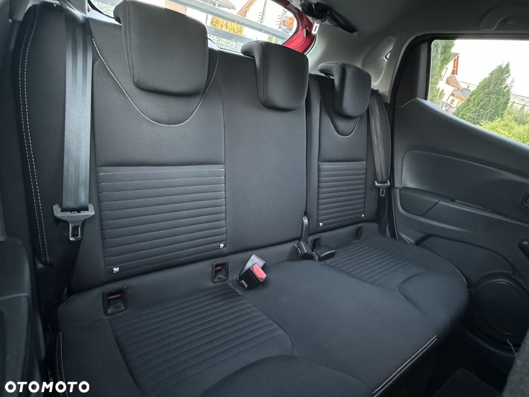 Renault Clio 1.2 16V 75 LIMITED - 7
