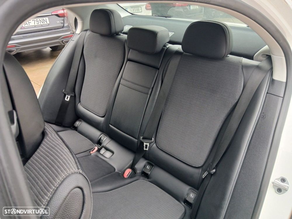 Mercedes-Benz C 220 d 9G-TRONIC Avantgarde - 16