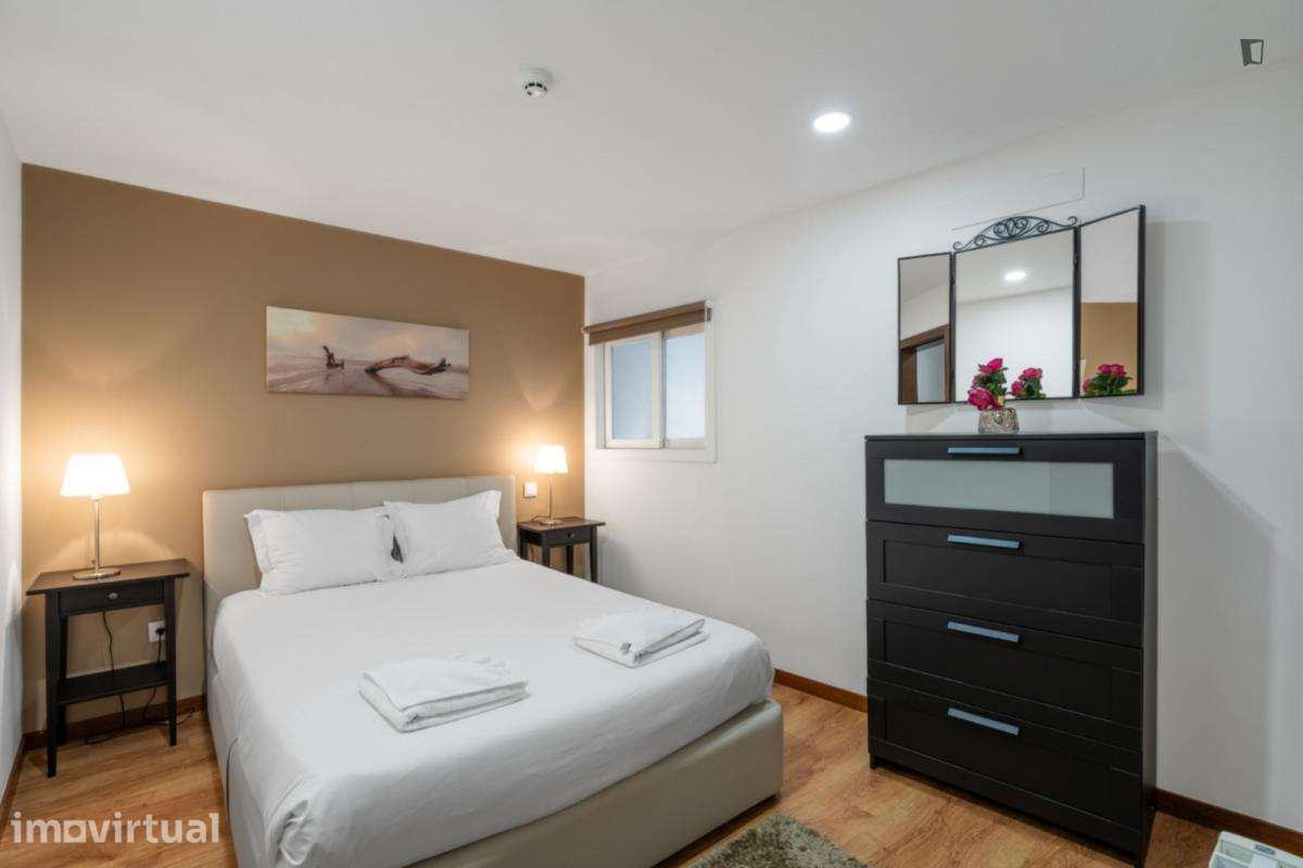 Apartamento com 2 quartos - localizado em Sé de Braga e São Lázaro... - Grande imagem: 4/16
