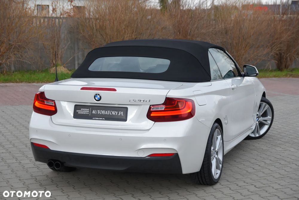 BMW Seria 2 220d M Sport - 27