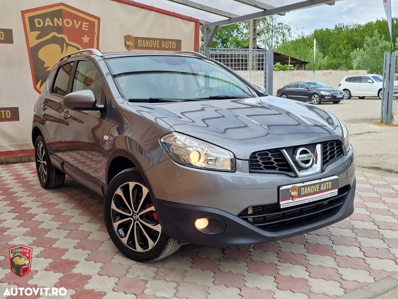 Nissan Qashqai 2.0 DCI 4 x 4 DPF Aut acenta - 5