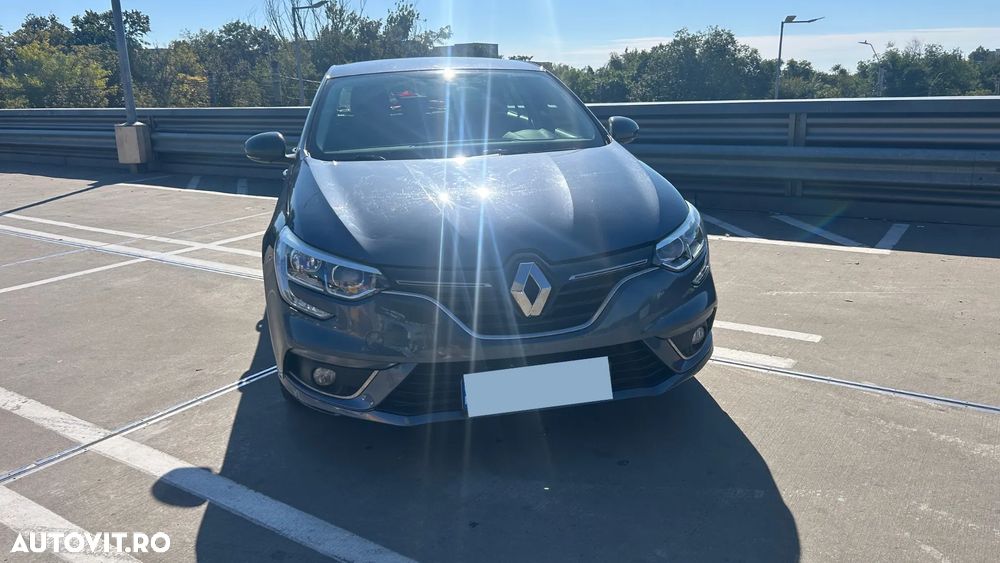 Renault Megane TCE GPF Zen - 7