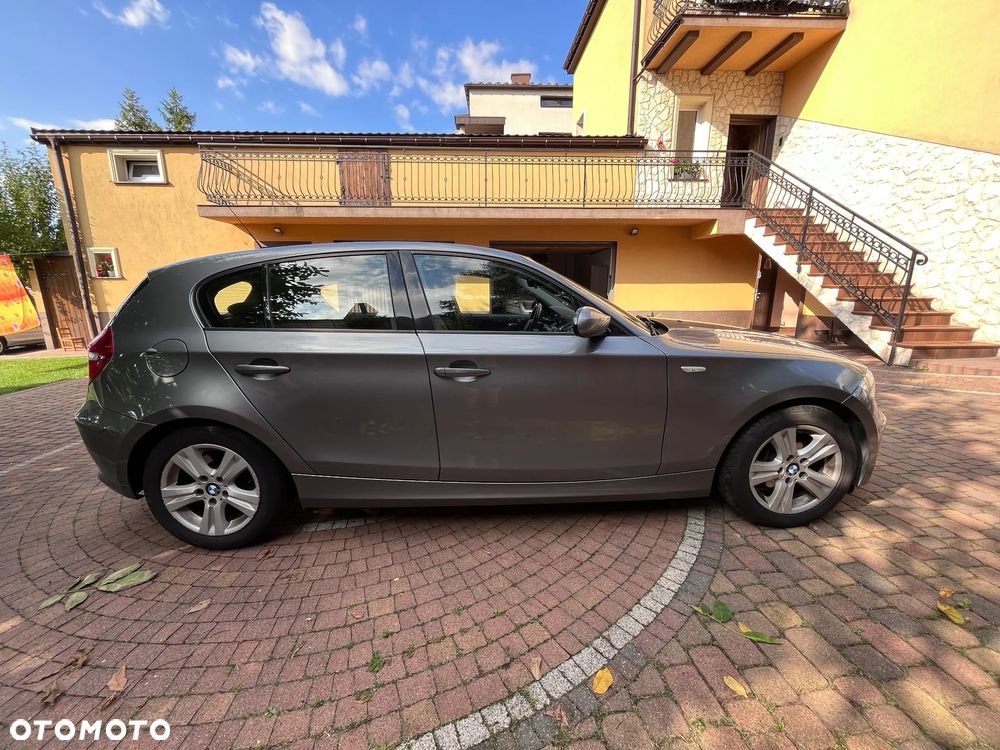 BMW Seria 1 118d - 9