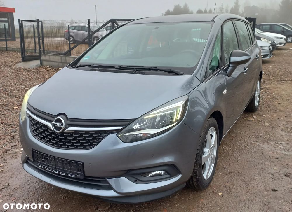 Opel Zafira - 1