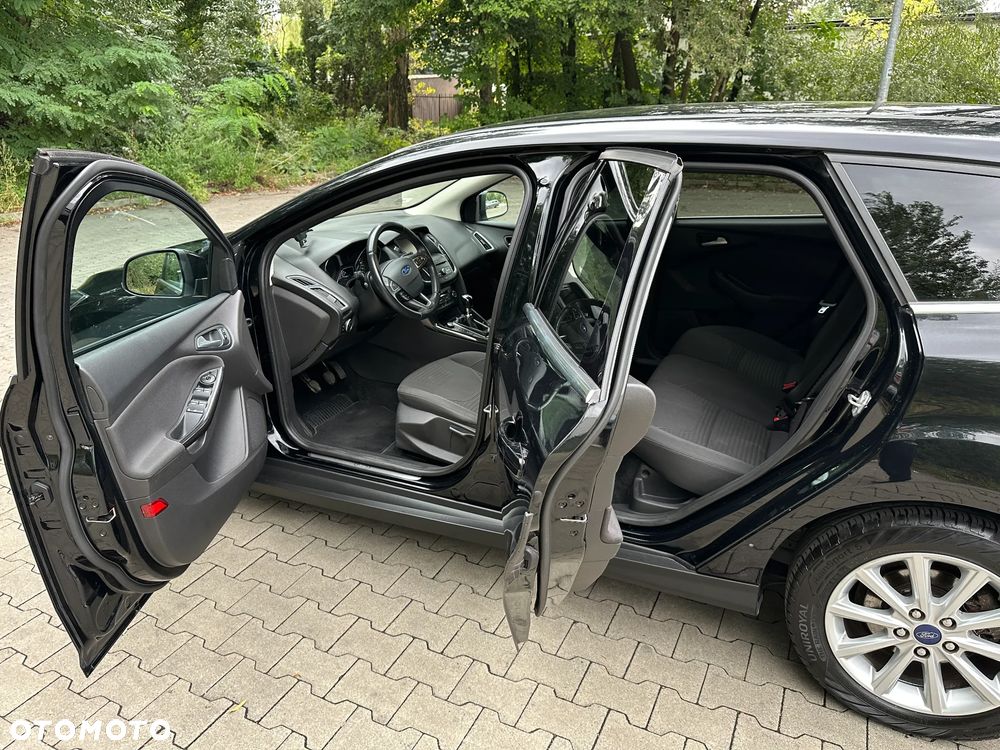 Ford Focus 1.0 EcoBoost Titanium ASS - 10