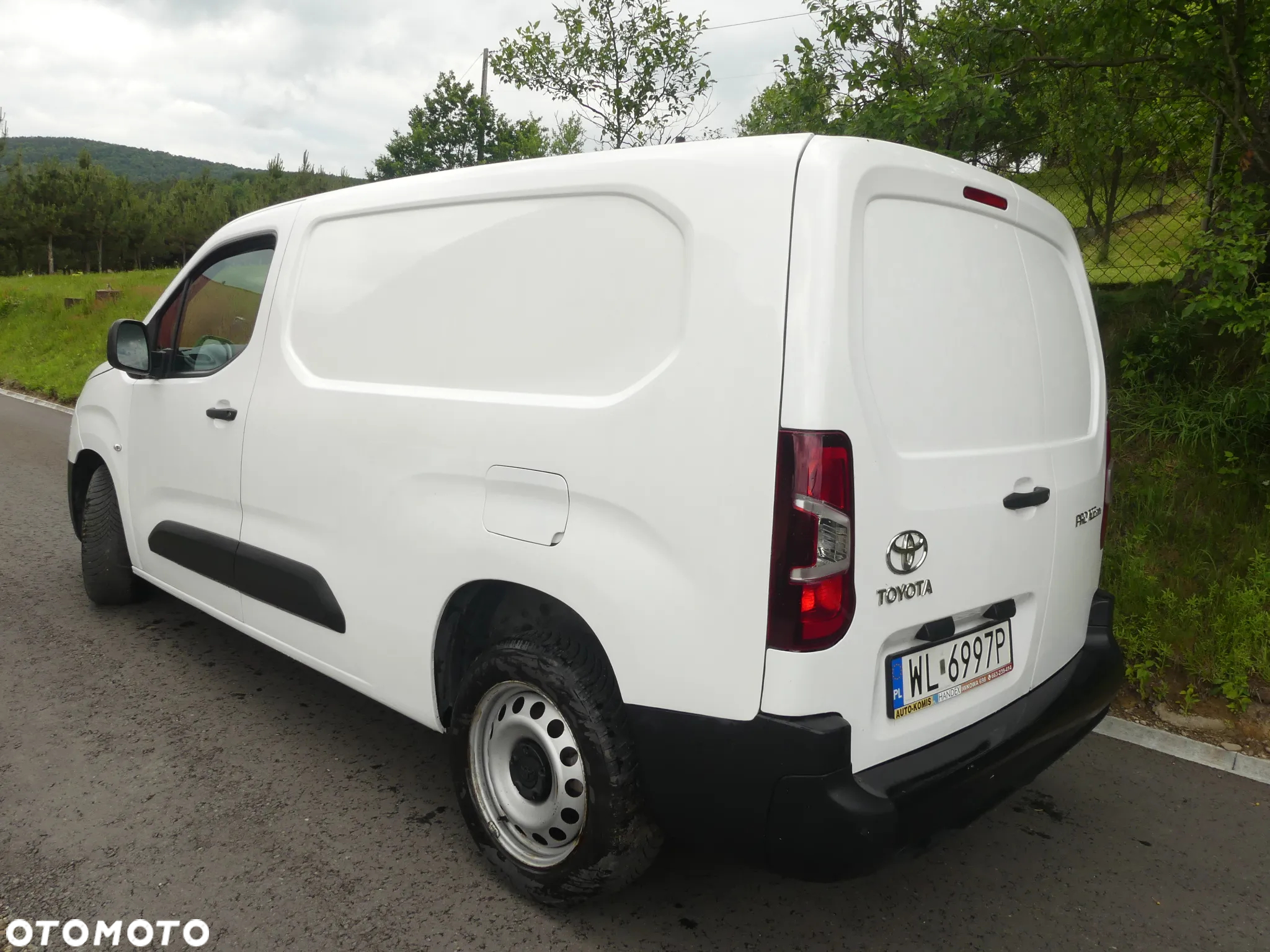 Toyota Proace City 1.5 D-4D Long 2,3t Active (bryg.) - 4