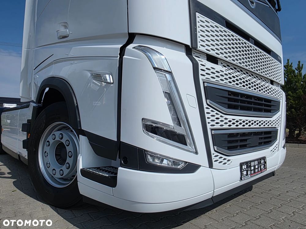 Volvo FH 500 XL Z DE 180 TYŚ KM KLIMA POSTOJOWA FULL LED ACC NAVI KAMERA  JAK NOWY !!! - 7