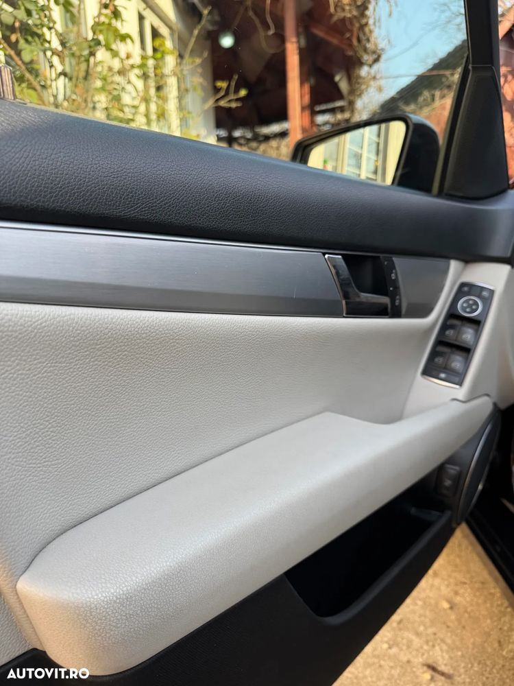 Mercedes-Benz C 200 CDI BlueEFFICIENCY - 16