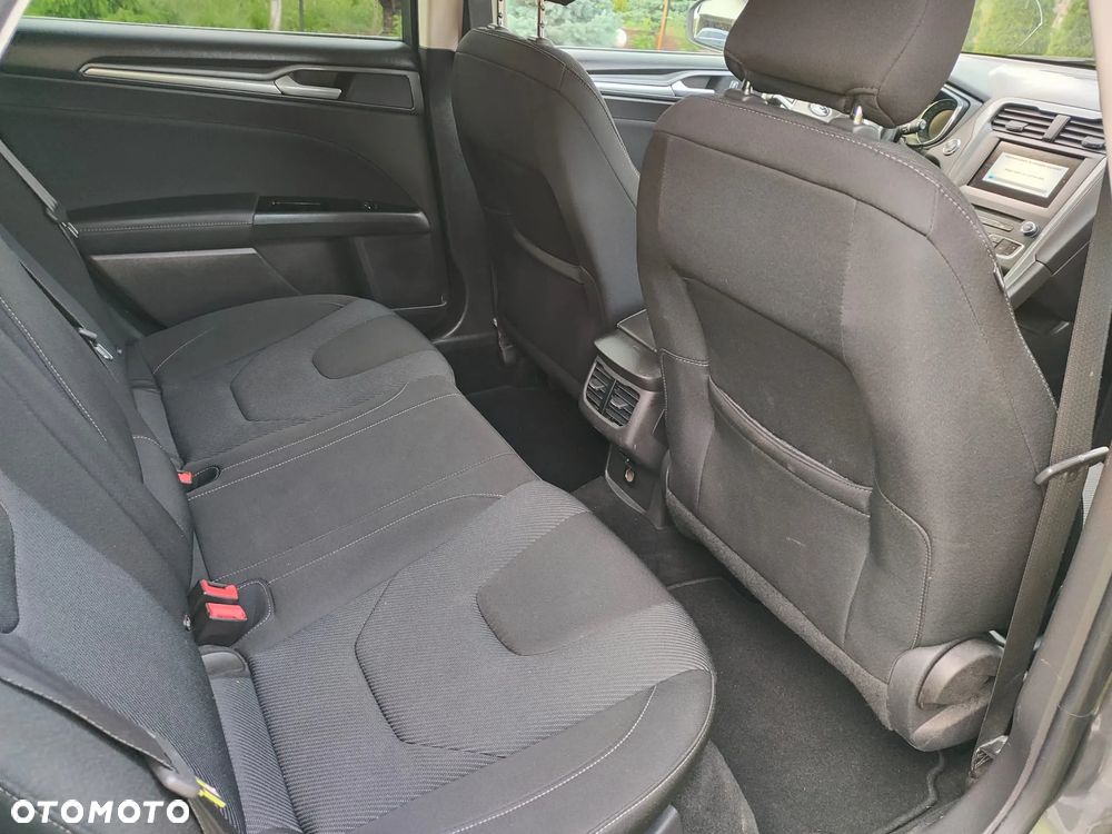 Ford Mondeo 2.0 TDCi Titanium - 13