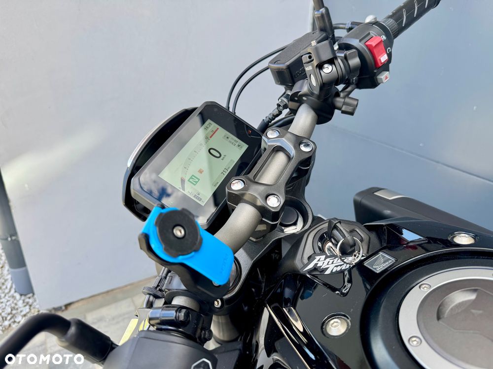 Honda CB - 20