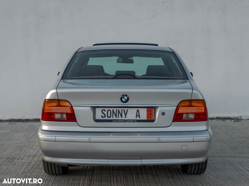 BMW Seria 5 530dA - 5