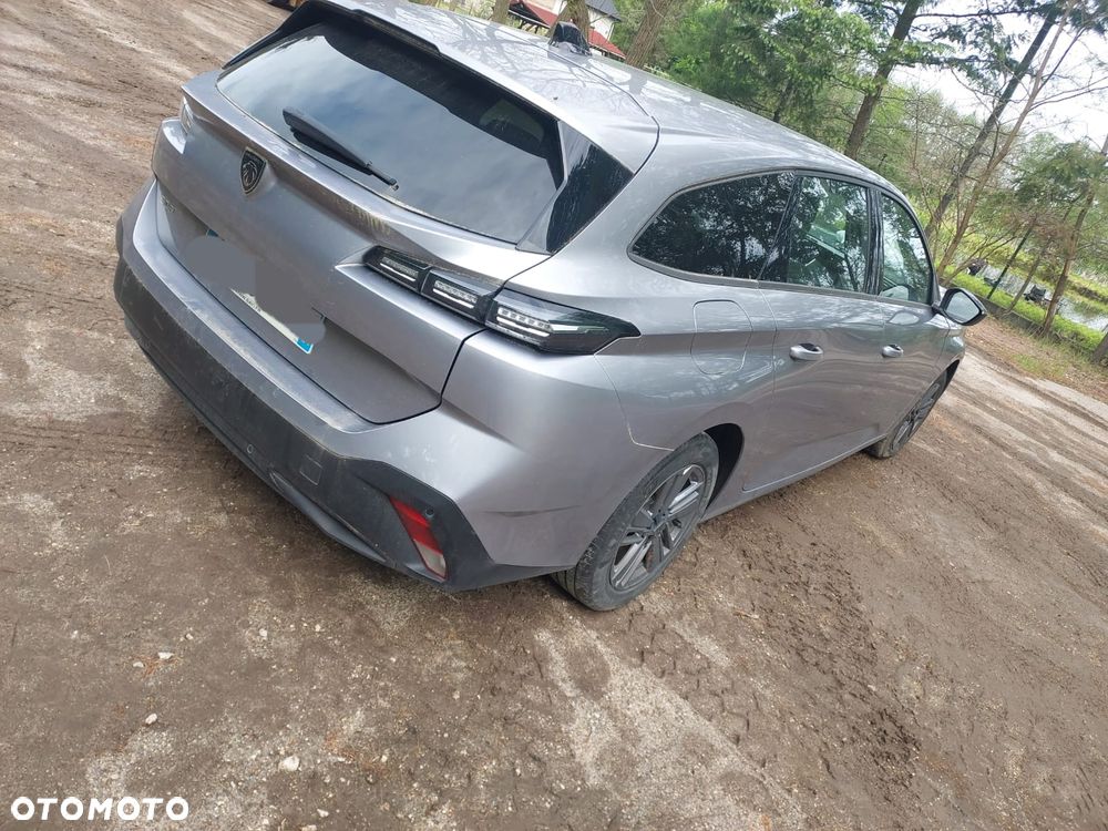 Peugeot 308 - 3