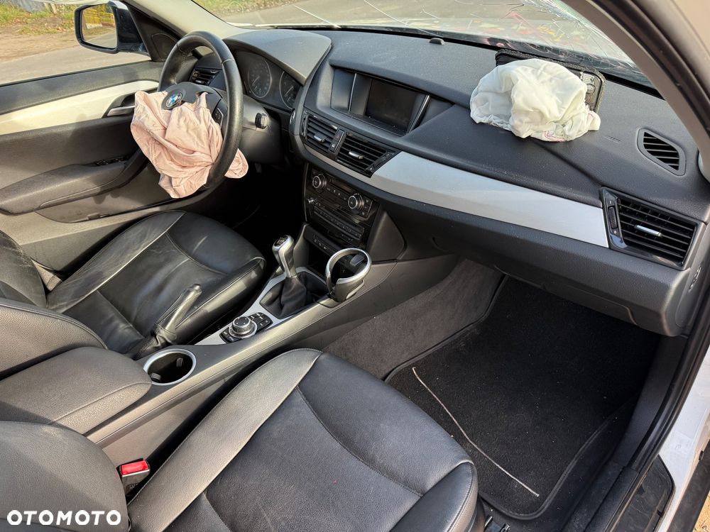 BMW X1 sDrive16d xLine - 15