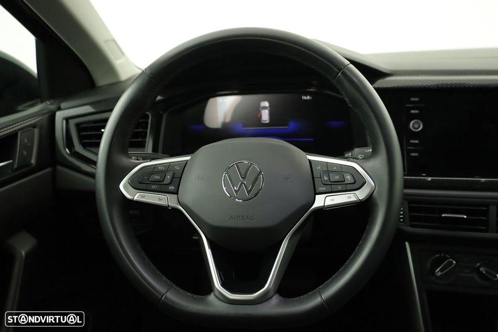 VW Taigo 1.0 TSI Urban DSG - 14