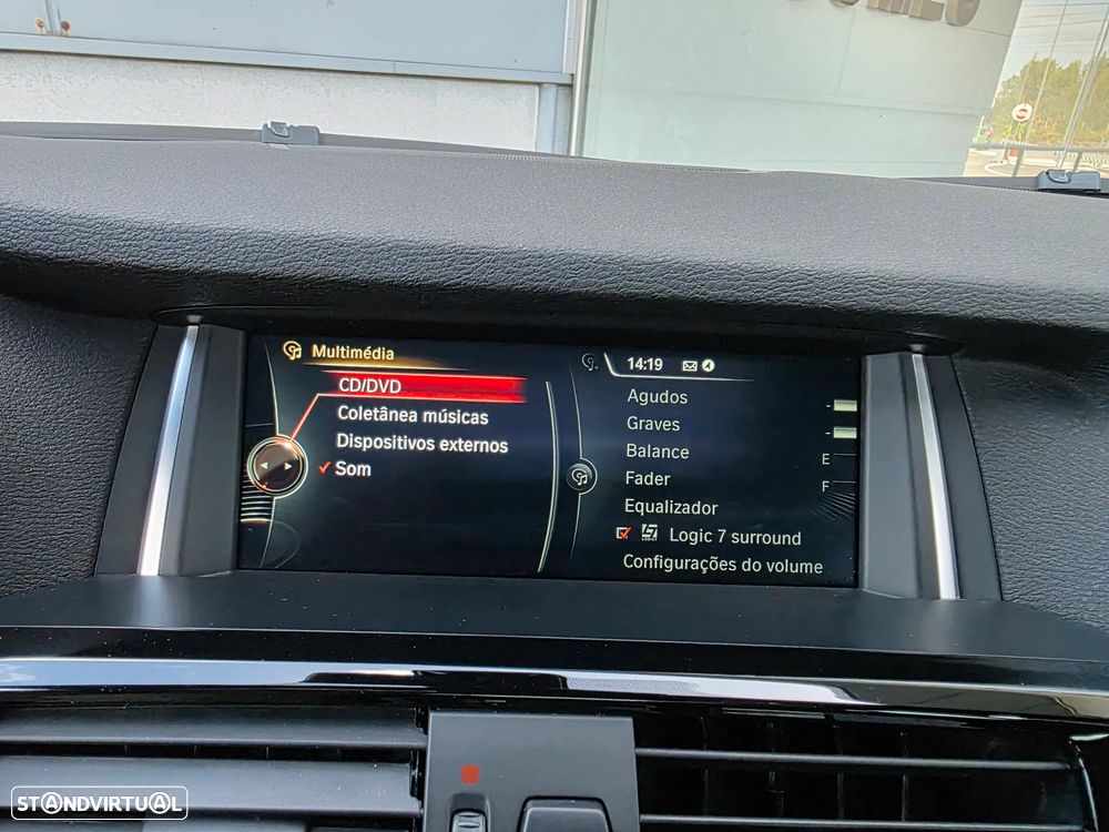 BMW X4 35 d xDrive Pack M - 29