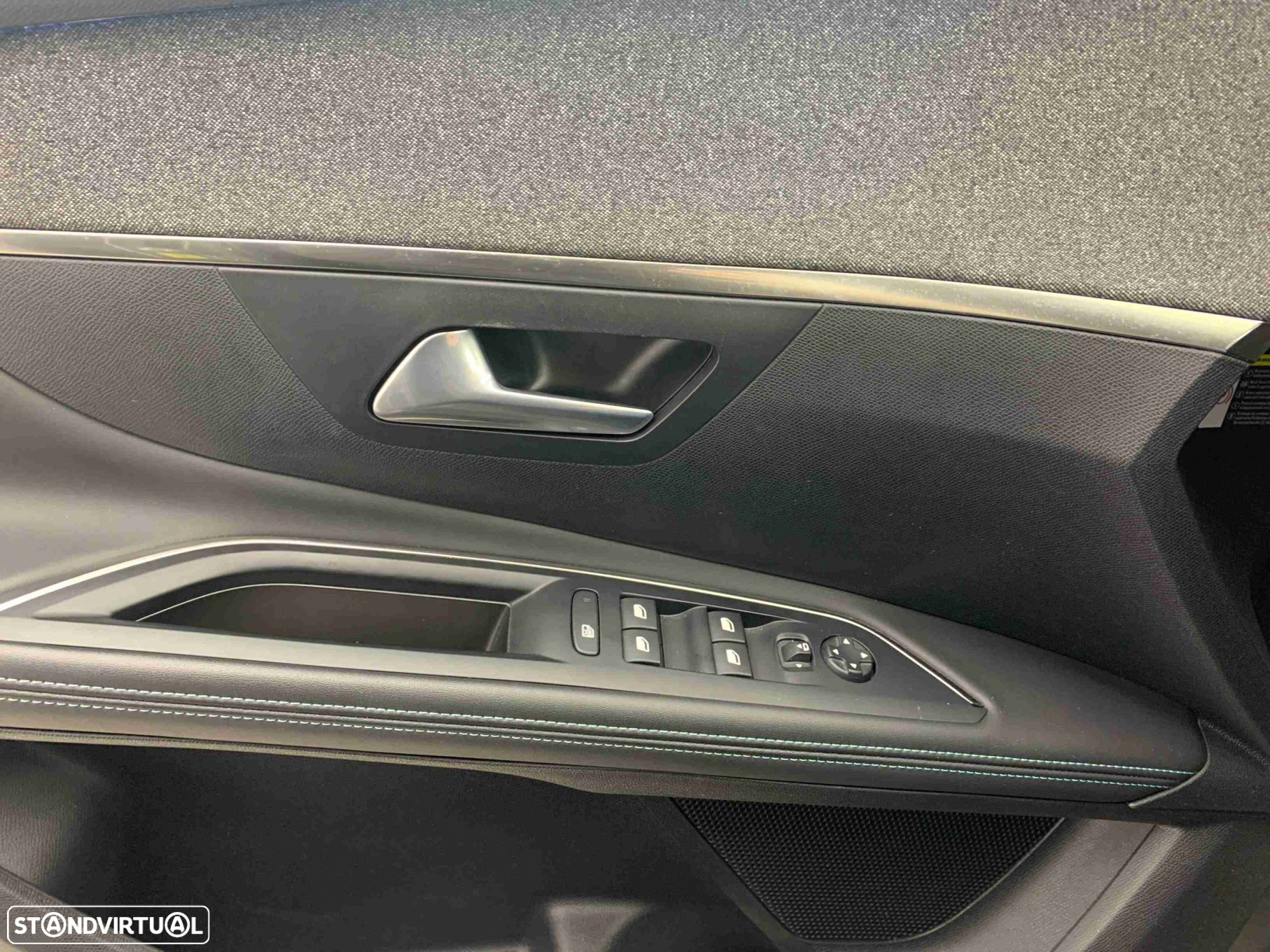 Peugeot 5008 1.2 PureTech Allure Pack - 10