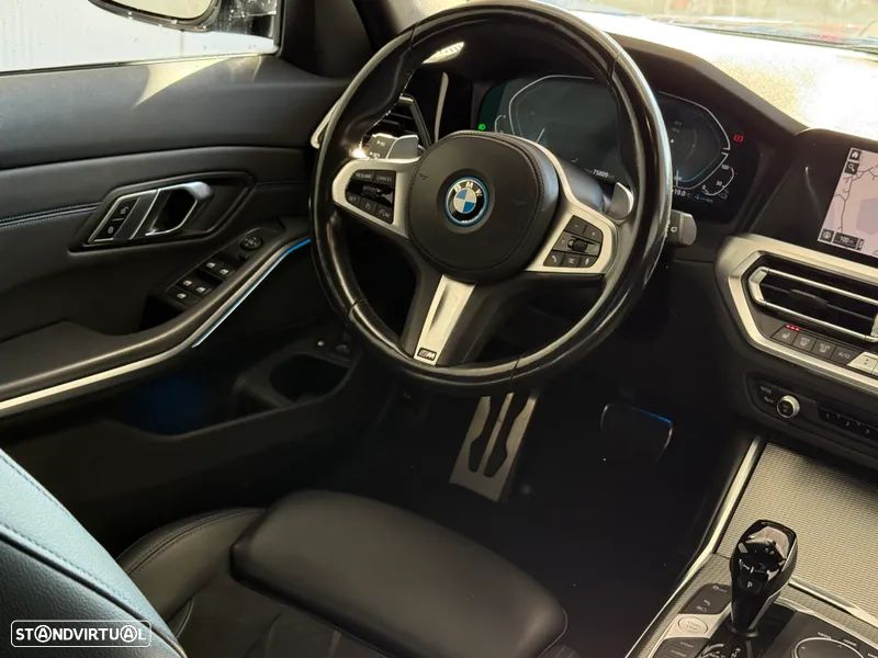 BMW 320 e Pack M Auto - 15