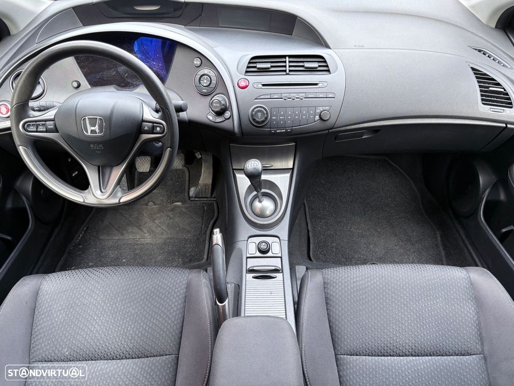 Honda Civic 1.4 i-VTEC Sport - 6