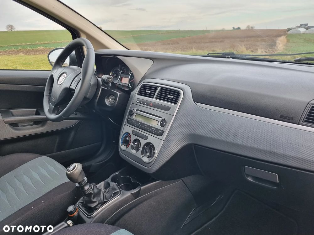 Fiat Grande Panda - 8