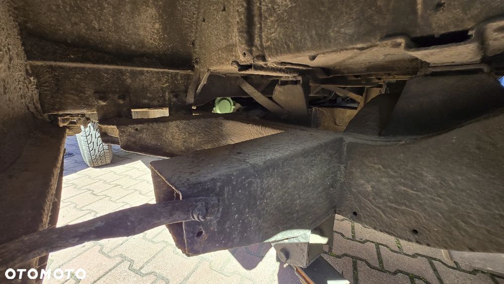Land Rover Inny - 15