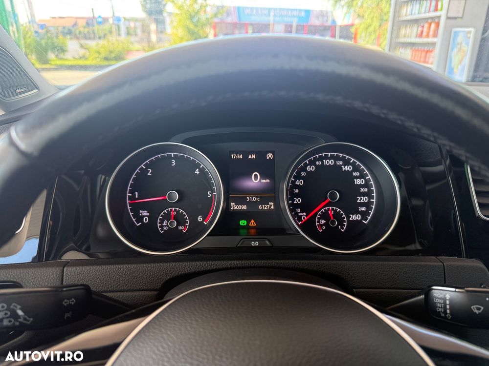 Volkswagen Golf 1.6 TDI DPF BMT DSG Comfortline - 14