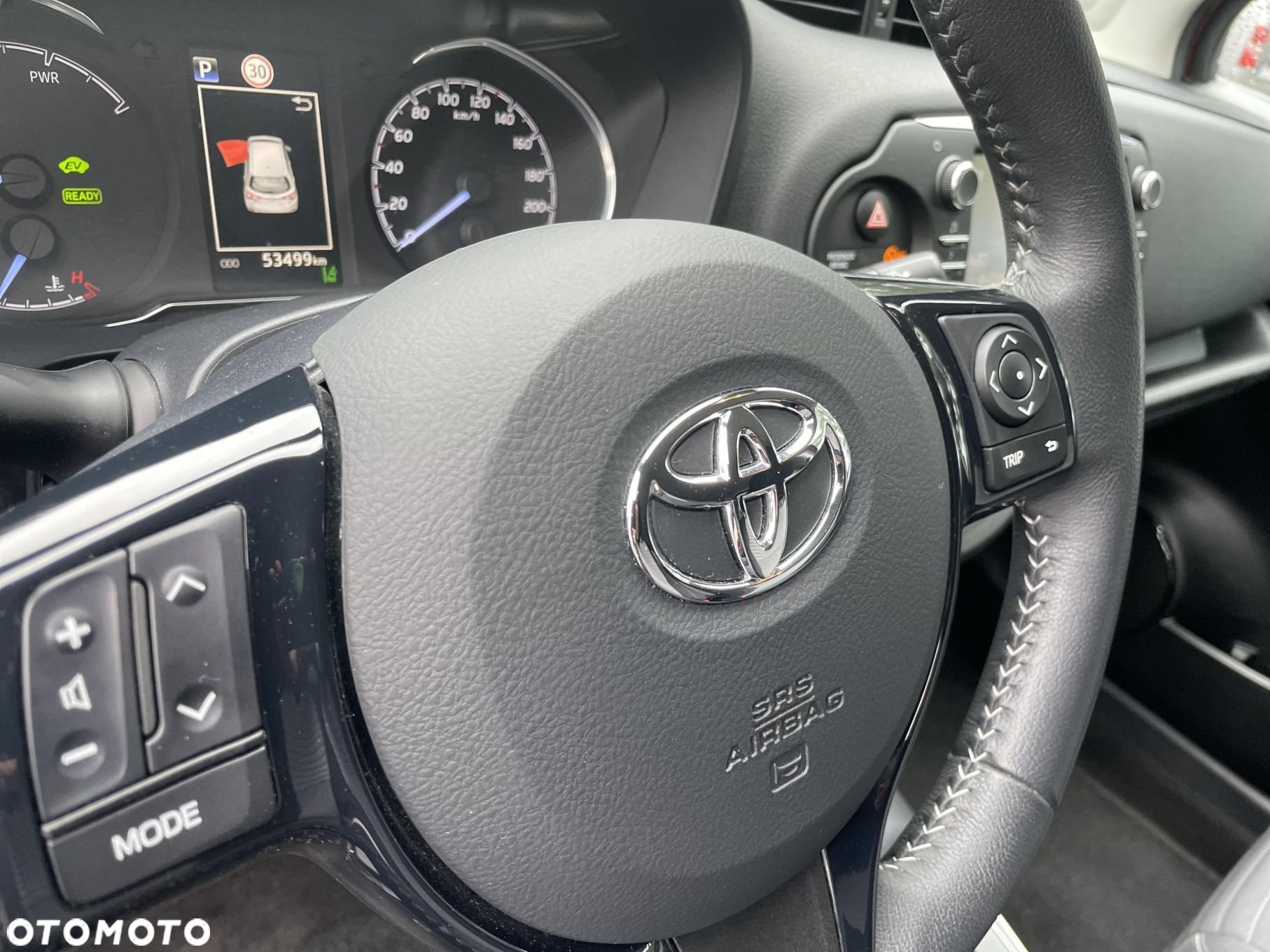 Toyota Yaris - 12