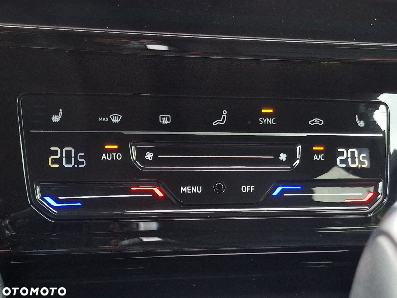 Volkswagen Arteon 2.0 TSI 4Motion R DSG - 28