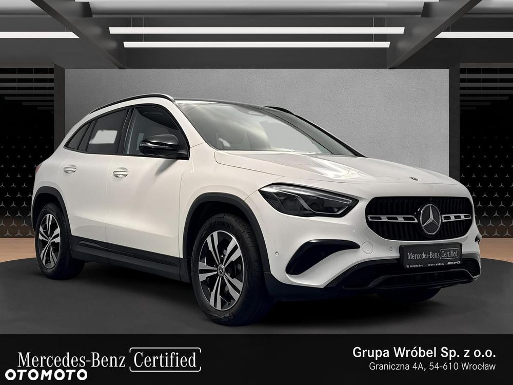 Mercedes-Benz GLA 200 Progressive - 8