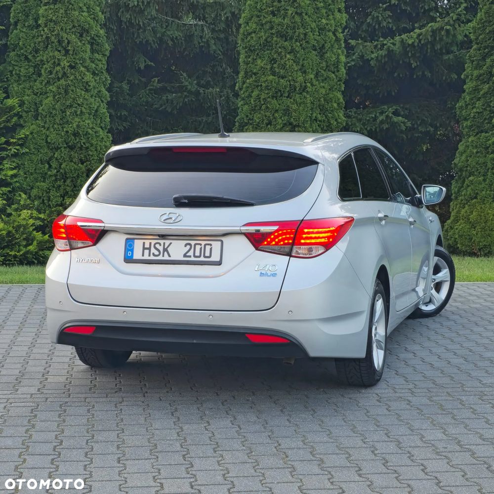 Hyundai i40 1.7 CRDi Comfort + - 13