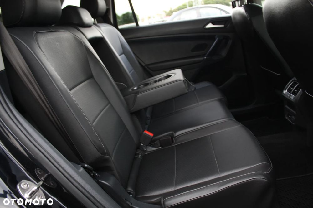 Volkswagen Tiguan Allspace 2.0 TSI 4Motion DSG Highline - 32
