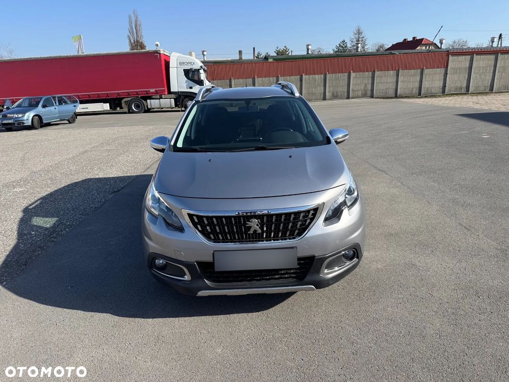 Peugeot 2008 - 6