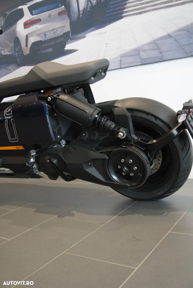 BMW CE 04 - 8