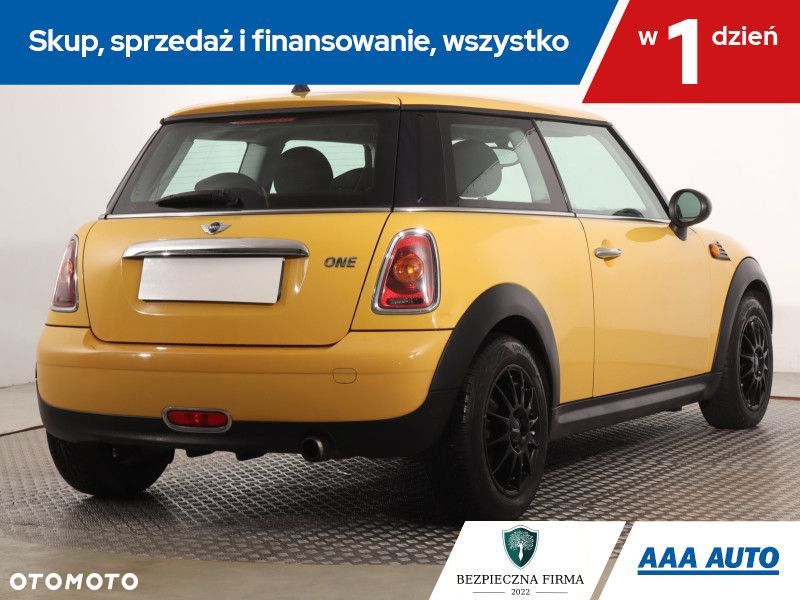 MINI ONE - 7