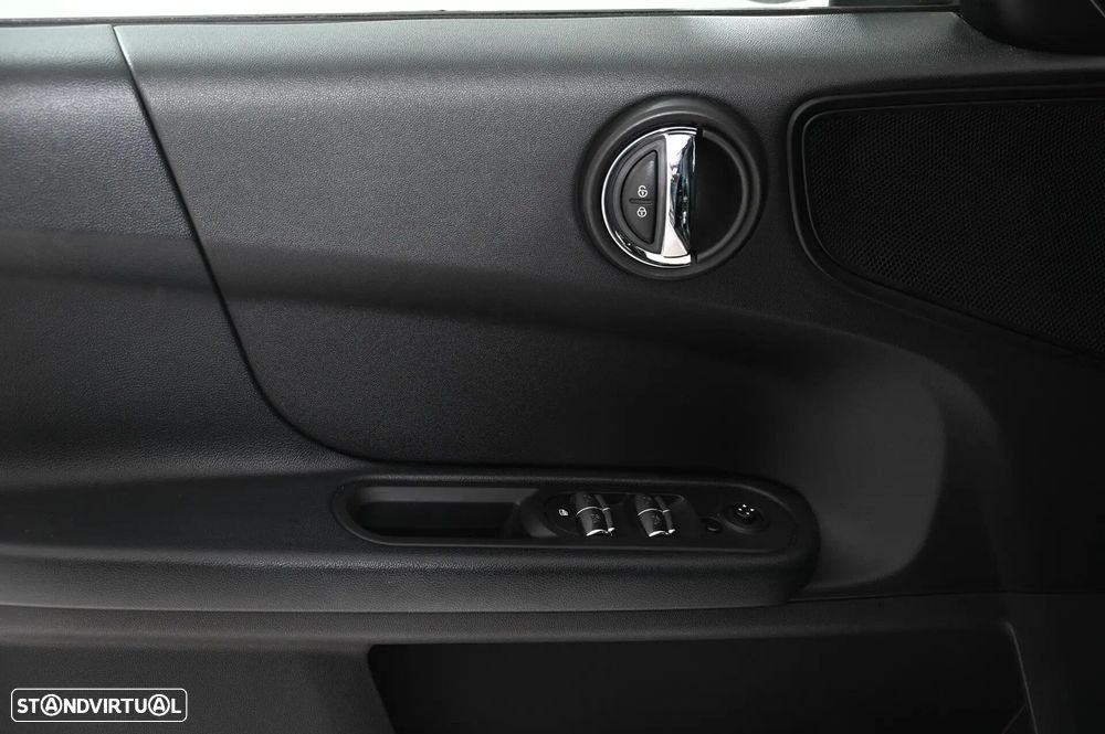 MINI Countryman Cooper D - 22