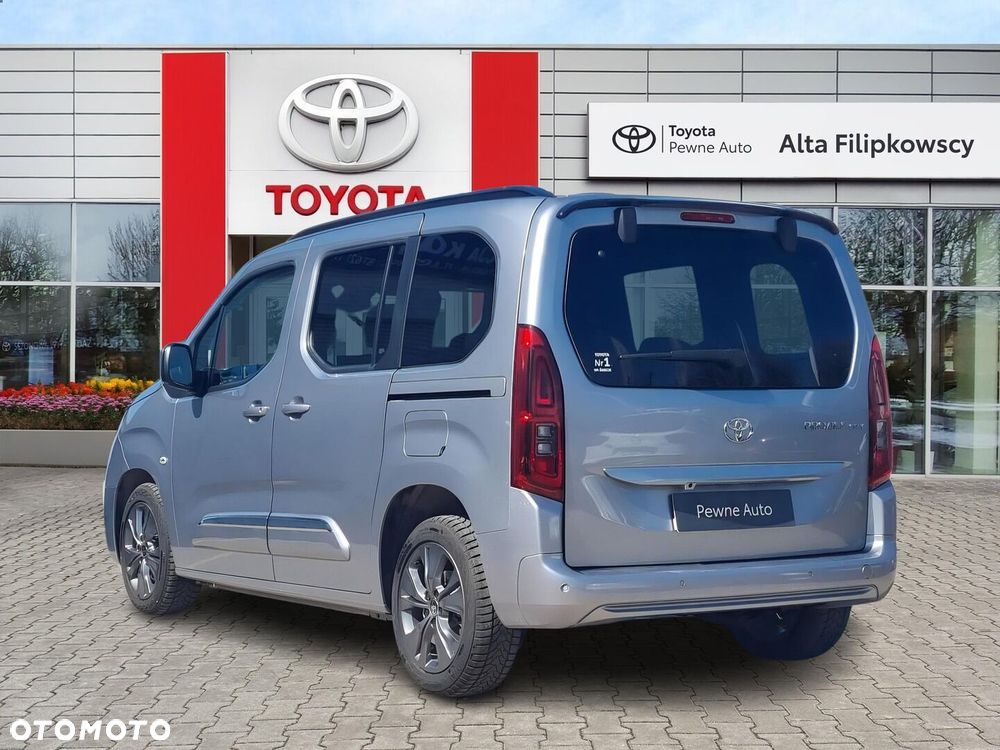 Toyota Proace City Verso 1.5 D-4D Family - 3