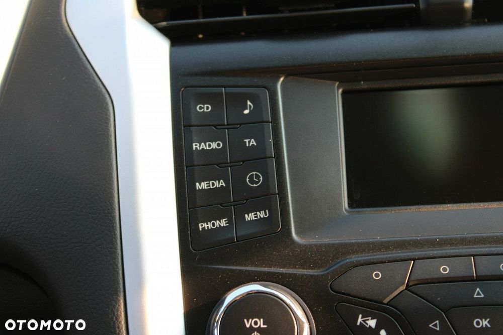 Ford Mondeo - 28