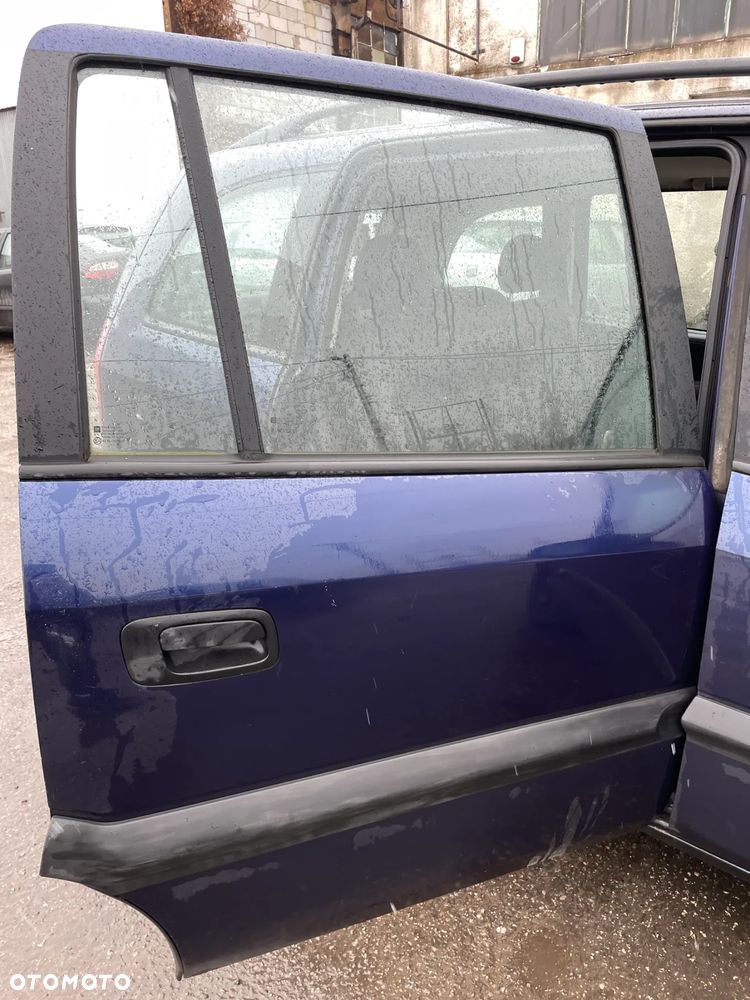 DRZWI PRAWY LEWY TYL OPEL ZAFIRA A Z282 - 4