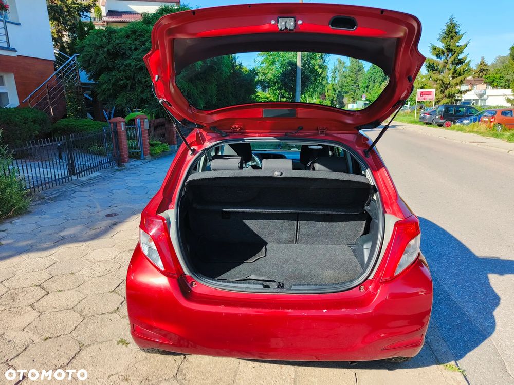 Toyota Yaris - 22