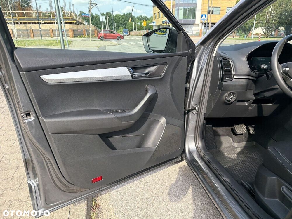 Skoda Karoq 1.5 TSI ACT Selection DSG - 10