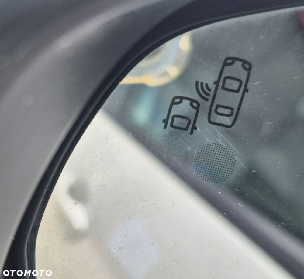 Peugeot 3008 1.2 PureTech Allure Pack S&S EAT8 - 37